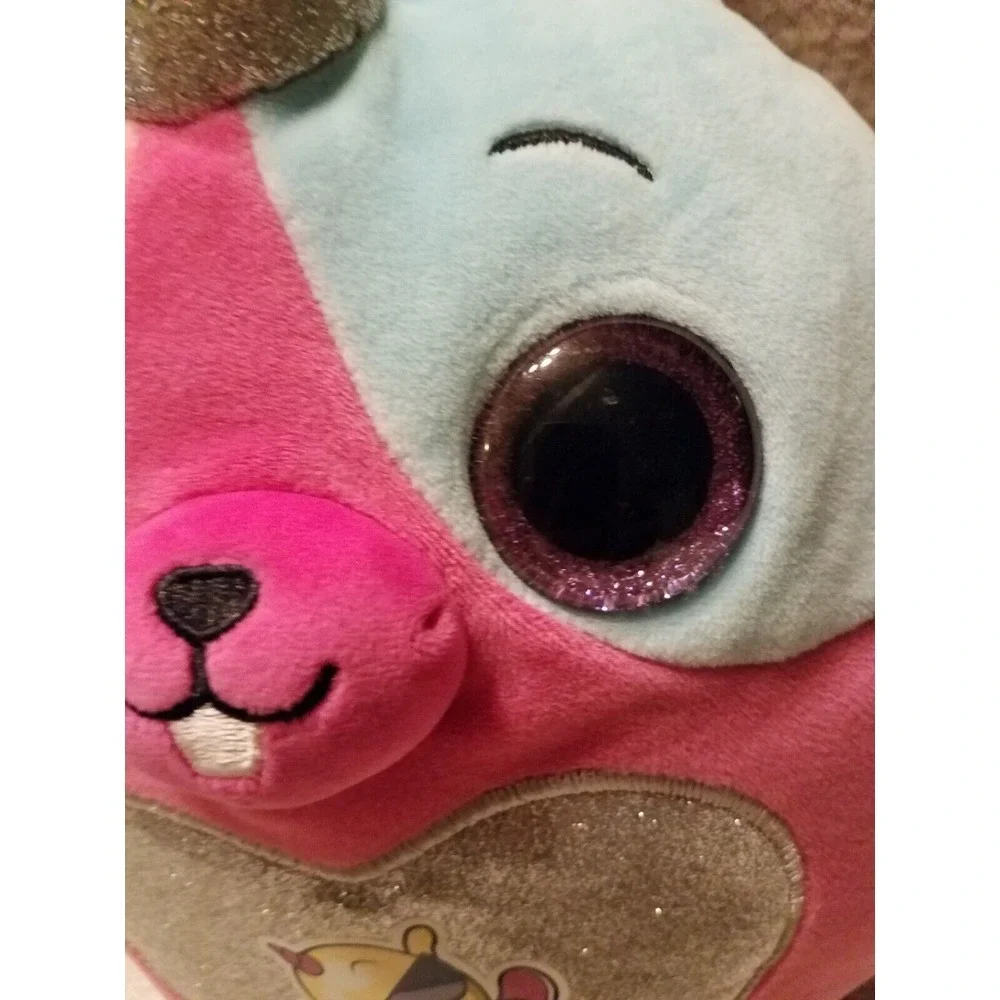 Large 15